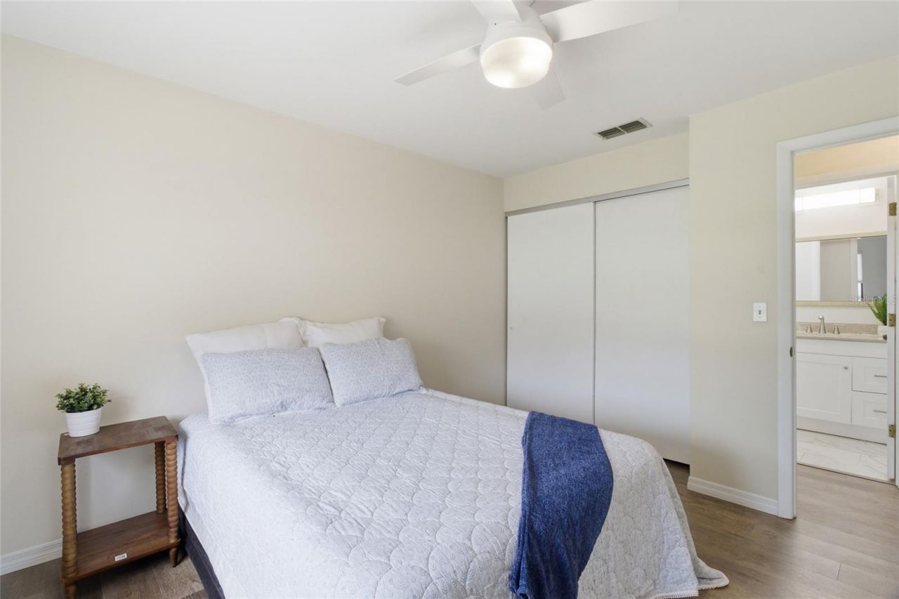 442 Pendleton Drive , Venice, FL 34292 Photo