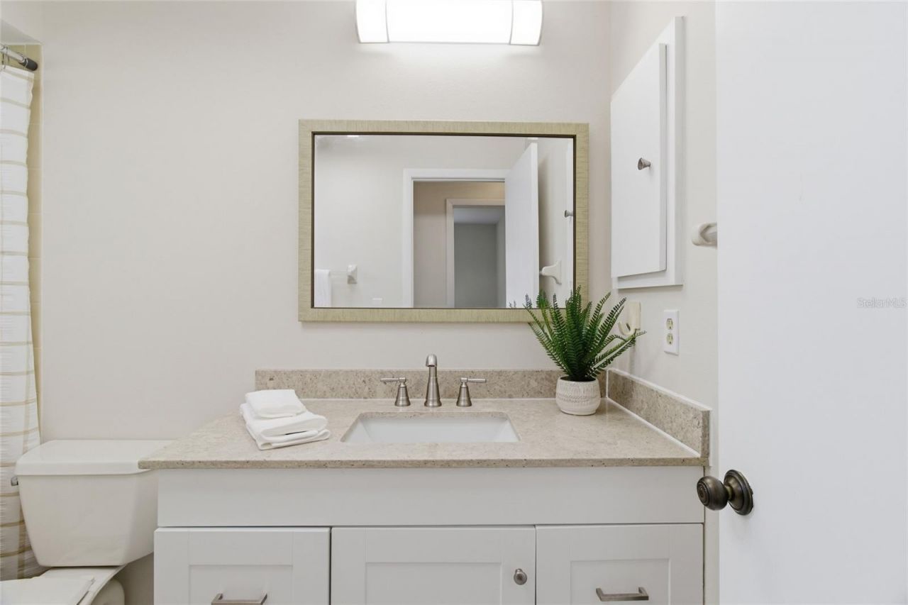 442 Pendleton Drive , Venice, FL 34292 Photo