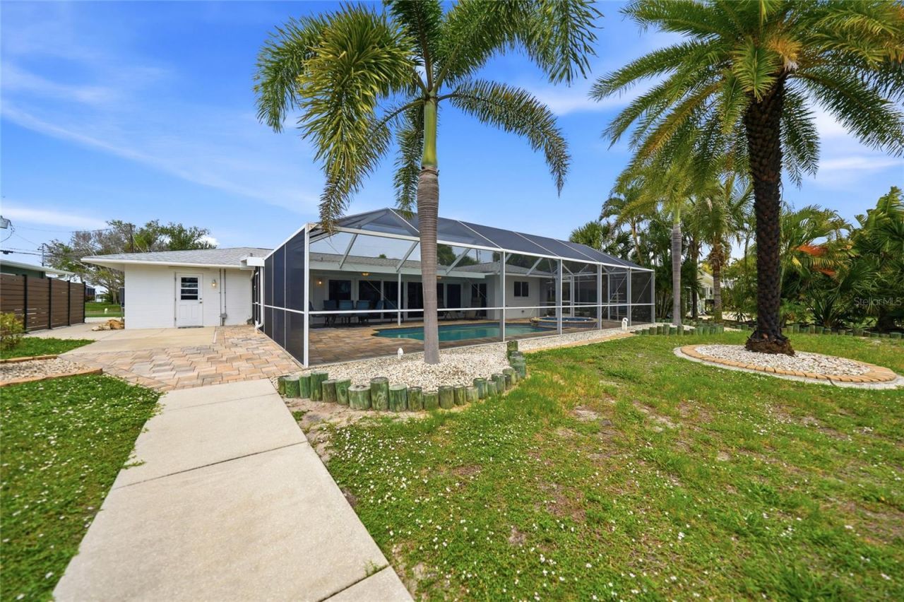 1433 Lemon Bay Drive, Englewood, FL 34223 Photo