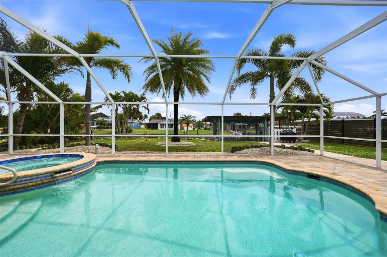 1433 Lemon Bay Drive, Englewood, FL 34223 Photo