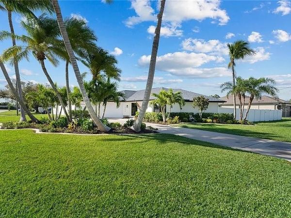 1923 SE 26TH STREET , CAPE CORAL, FL 33904