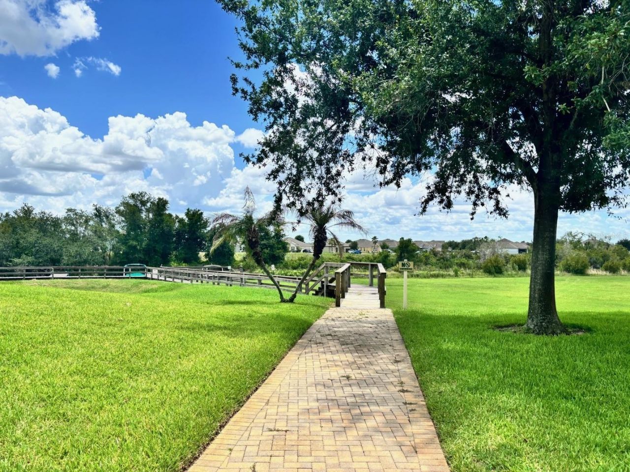 1028 Green Gate Boulevard, Groveland, FL 34736 Photo