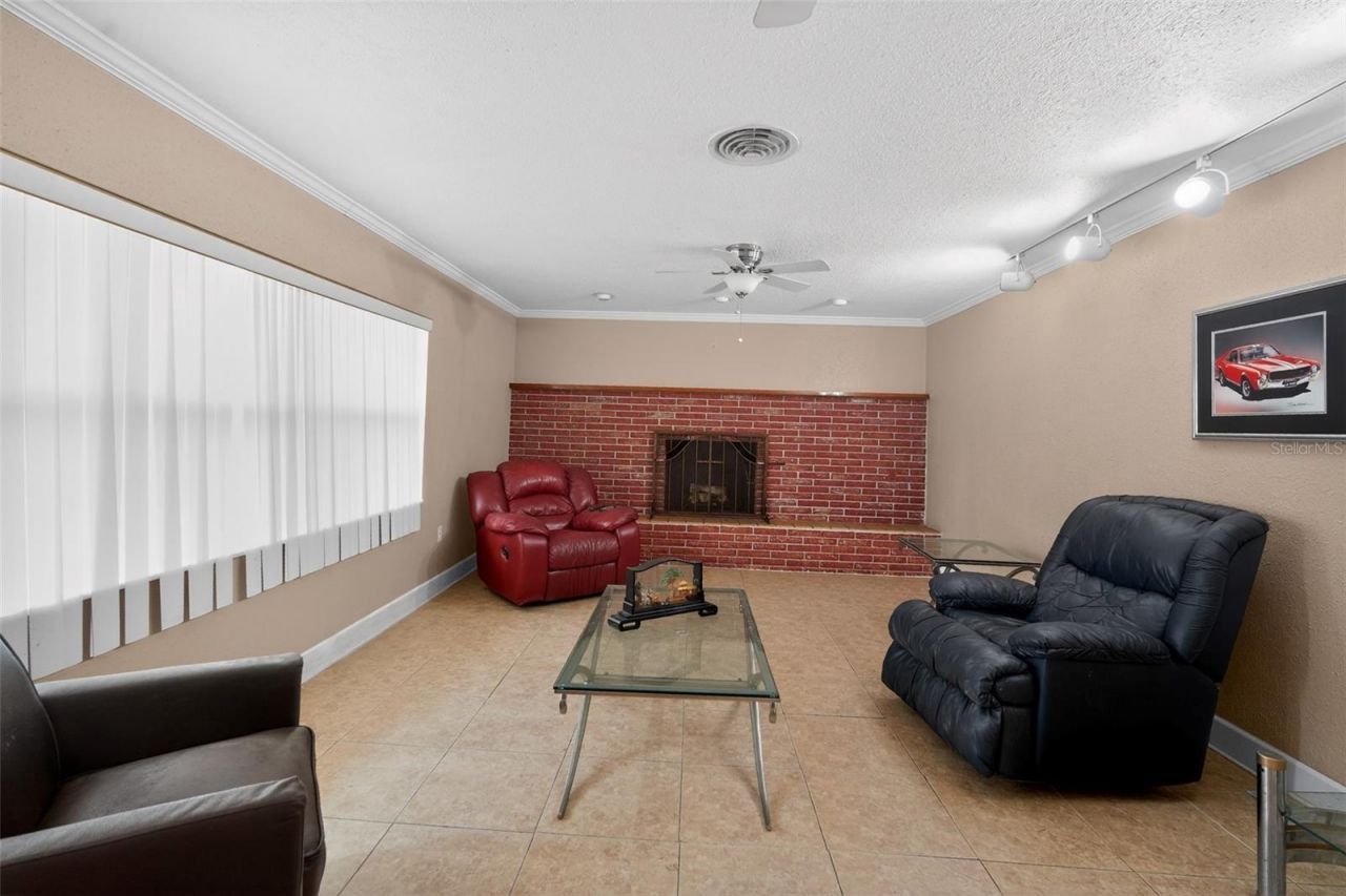 1406 Haven Bend , Tampa, FL 33613 Photo