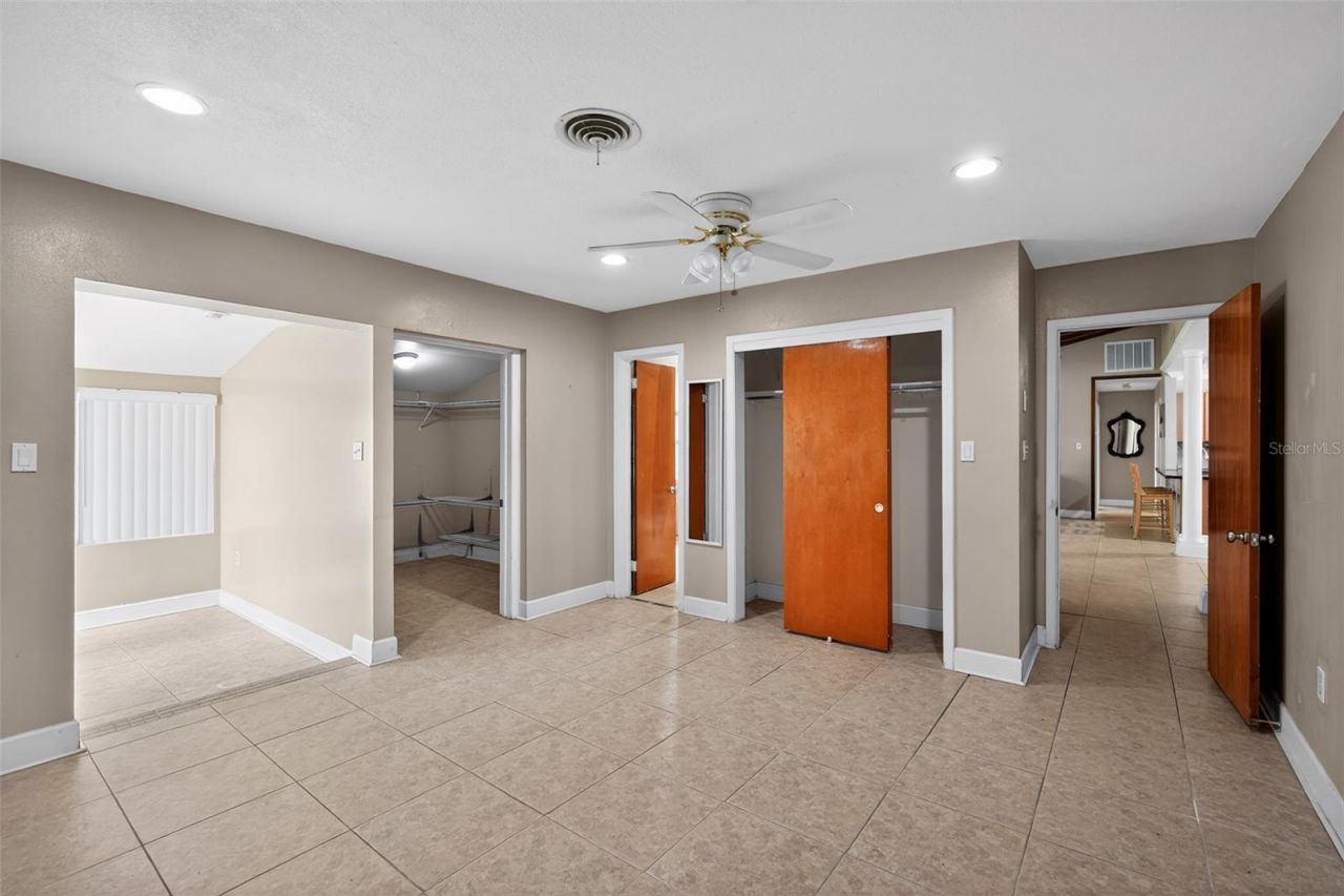 1406 Haven Bend , Tampa, FL 33613 Photo