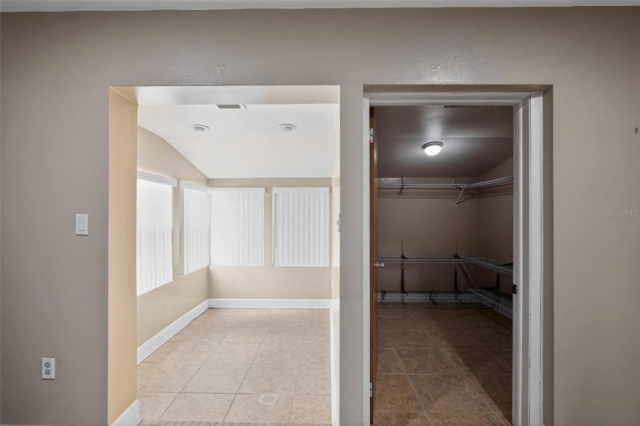 1406 Haven Bend , Tampa, FL 33613 Photo