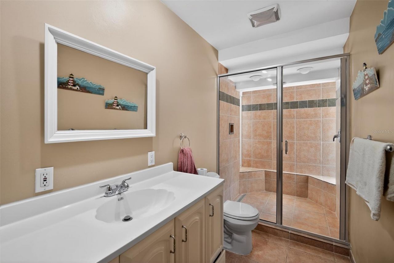 1406 Haven Bend , Tampa, FL 33613 Photo