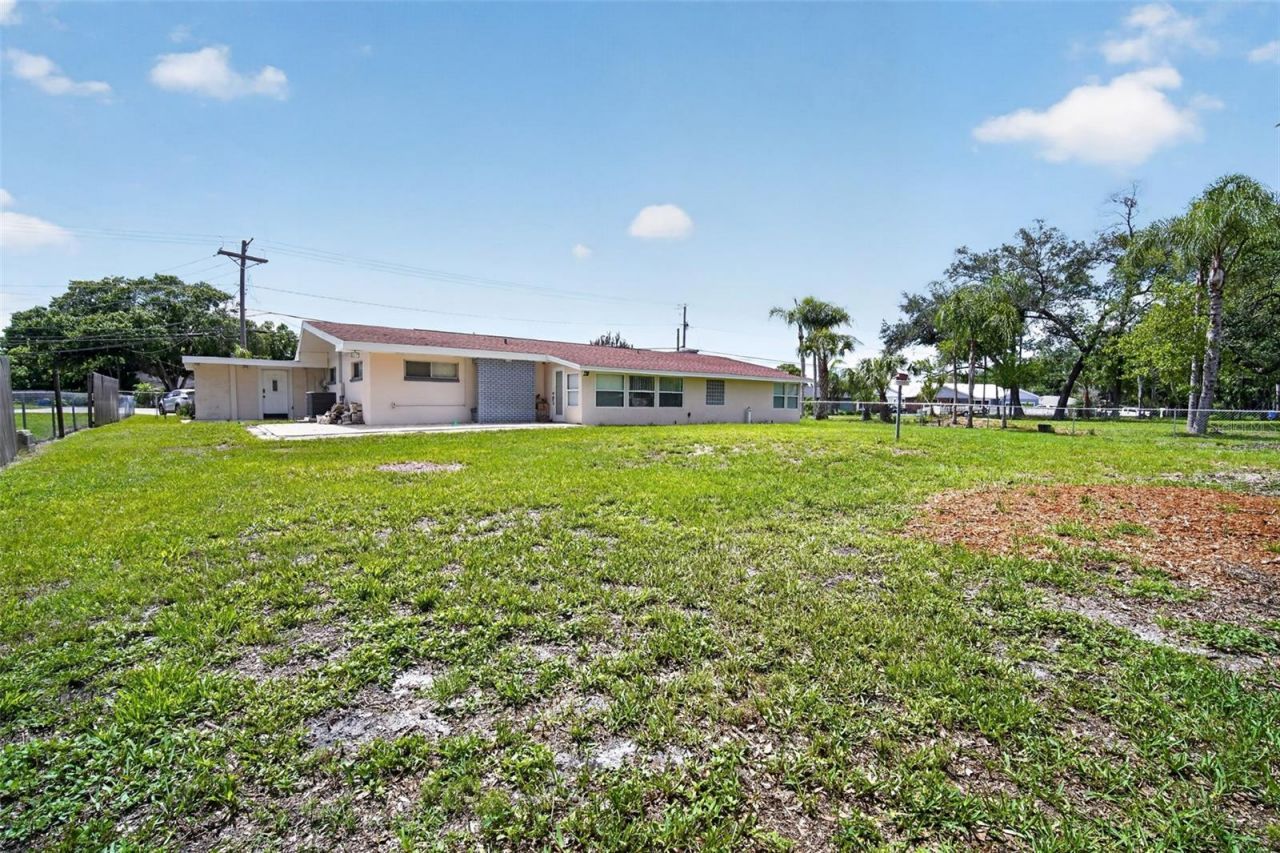 1406 Haven Bend , Tampa, FL 33613 Photo