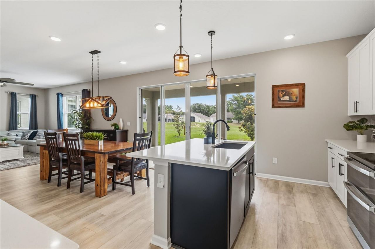 10105 Spring Lake Drive , Clermont, FL 34711 Photo
