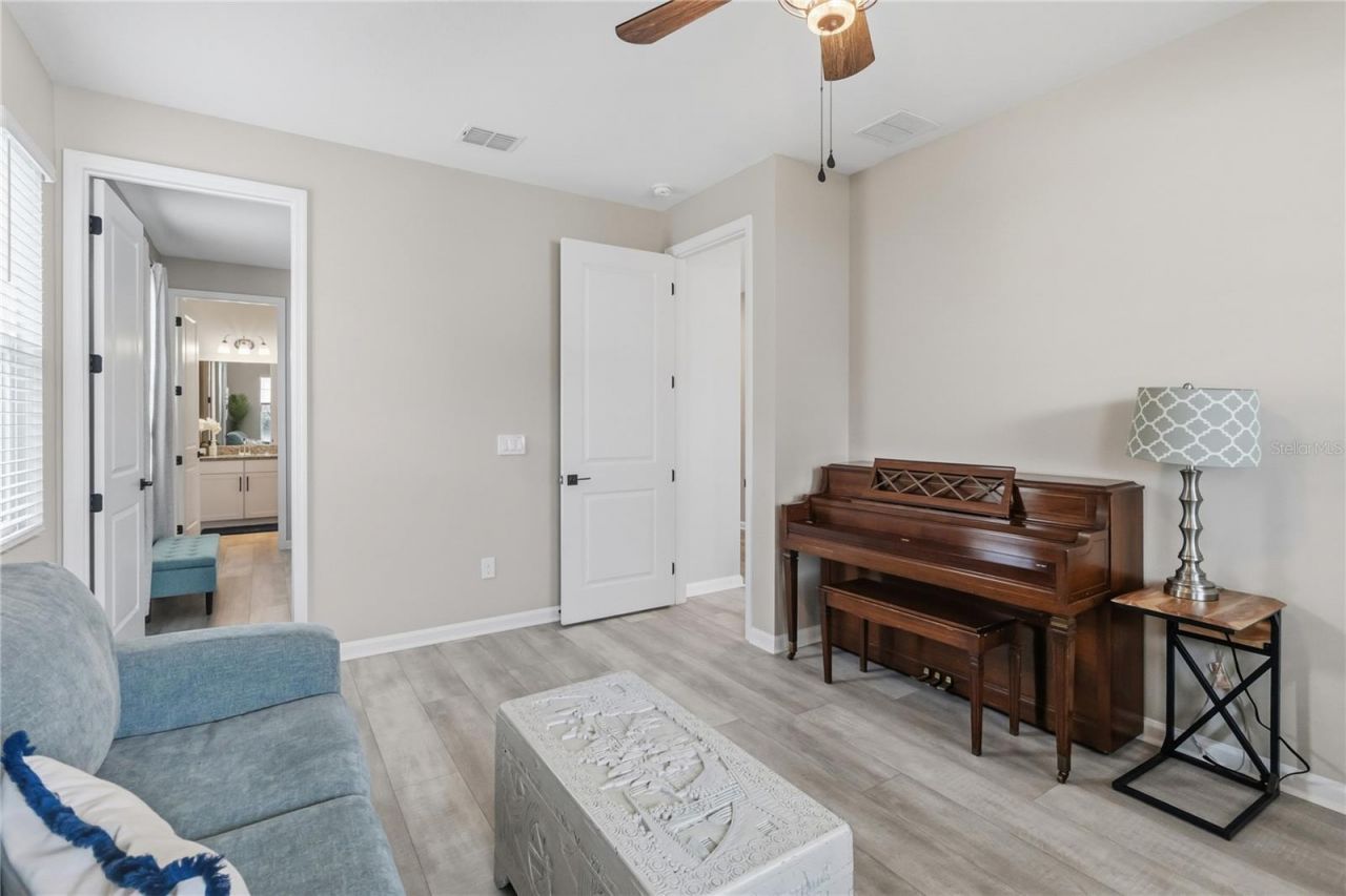 10105 Spring Lake Drive , Clermont, FL 34711 Photo