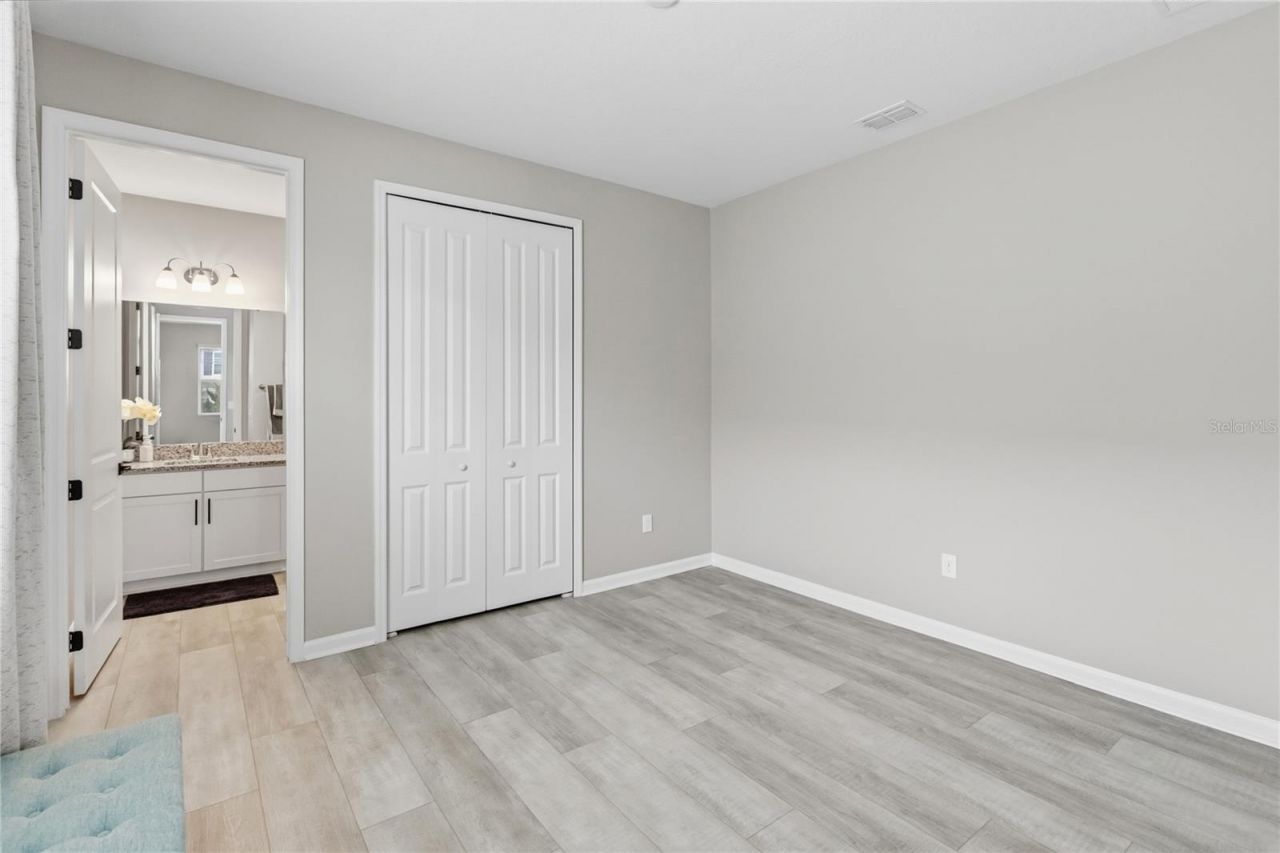 10105 Spring Lake Drive , Clermont, FL 34711 Photo
