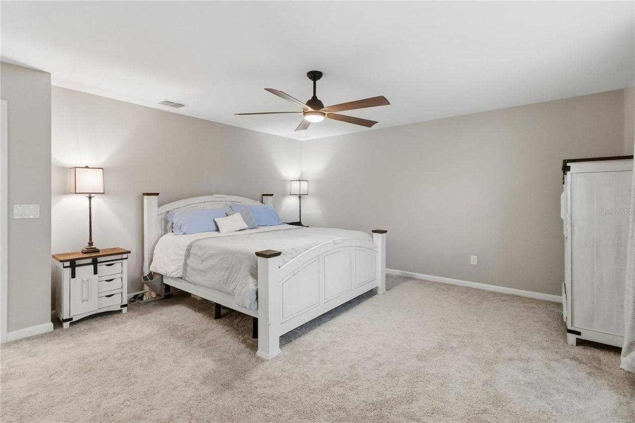 10105 Spring Lake Drive , Clermont, FL 34711 Photo