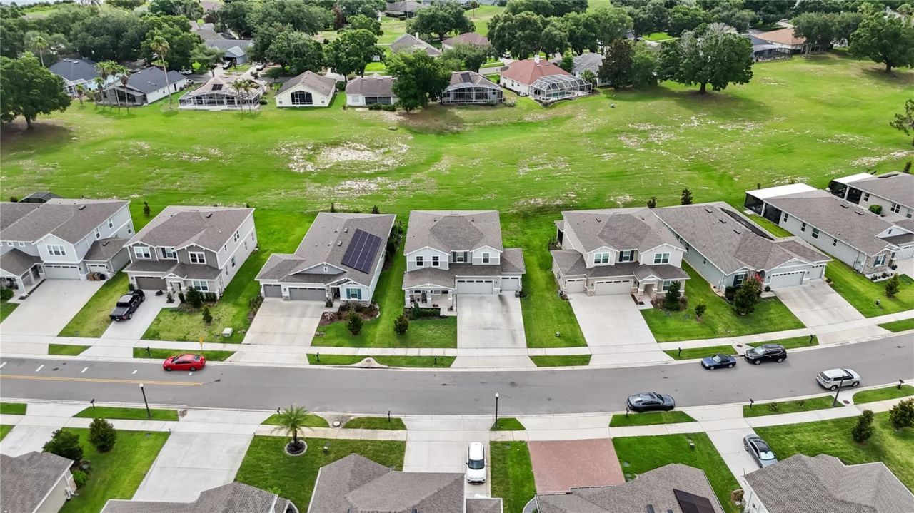 10105 Spring Lake Drive , Clermont, FL 34711 Photo