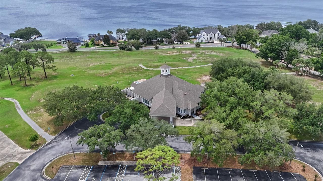 10105 Spring Lake Drive , Clermont, FL 34711 Photo