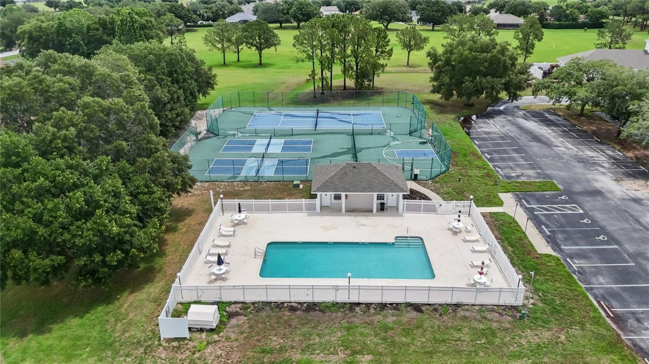 10105 Spring Lake Drive , Clermont, FL 34711 Photo