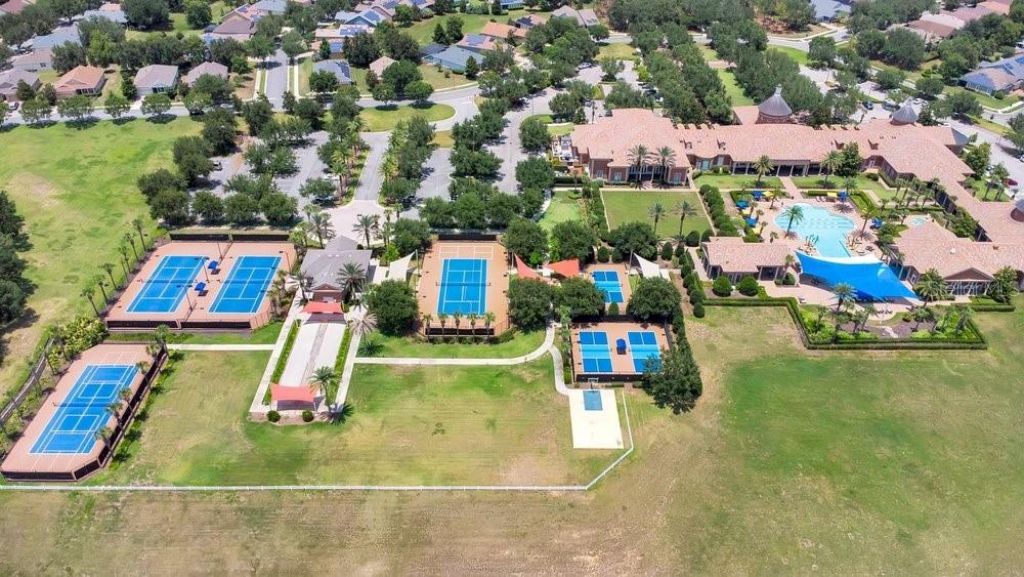 397 Silver Maple Road, Groveland, FL 34736 Photo