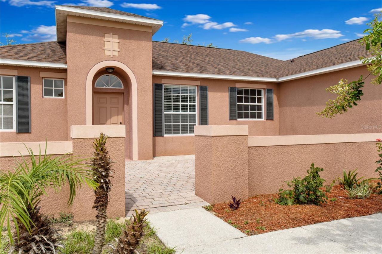 457 Rio Grande Lane, Kissimmee, FL 34759 Photo