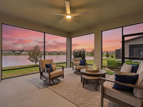 5059 BROMELIAD AVENUE, WIMAUMA, FL 33598