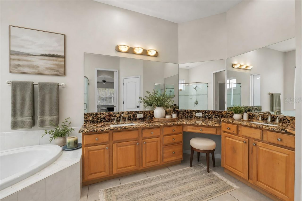 11721 Gothic Lane, Tampa, FL 33626 Photo