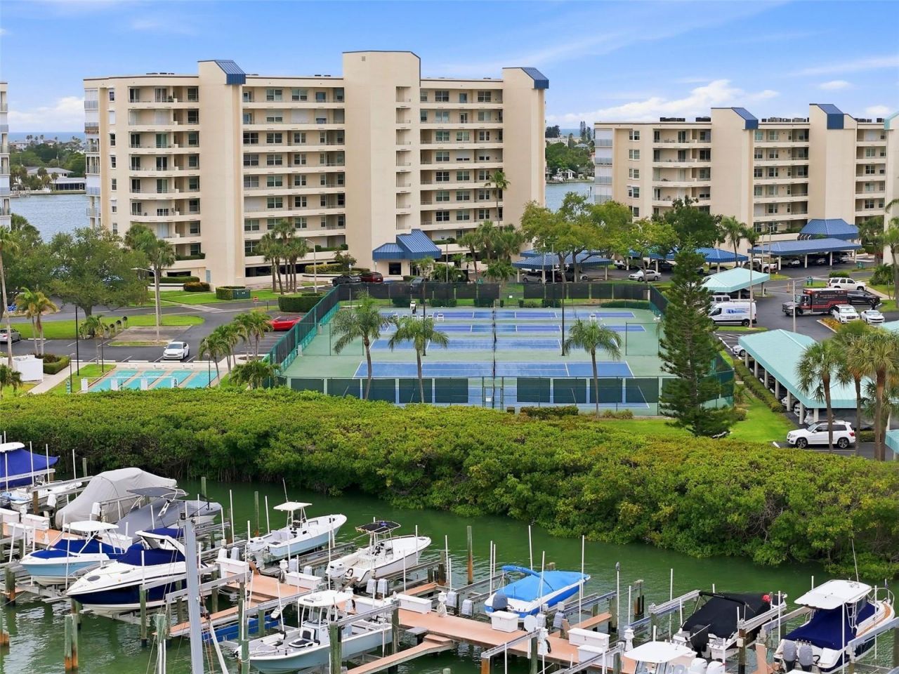 7932 Sailboat Key Boulevard S, Unit 701, South Pasadena, FL 33707 Photo