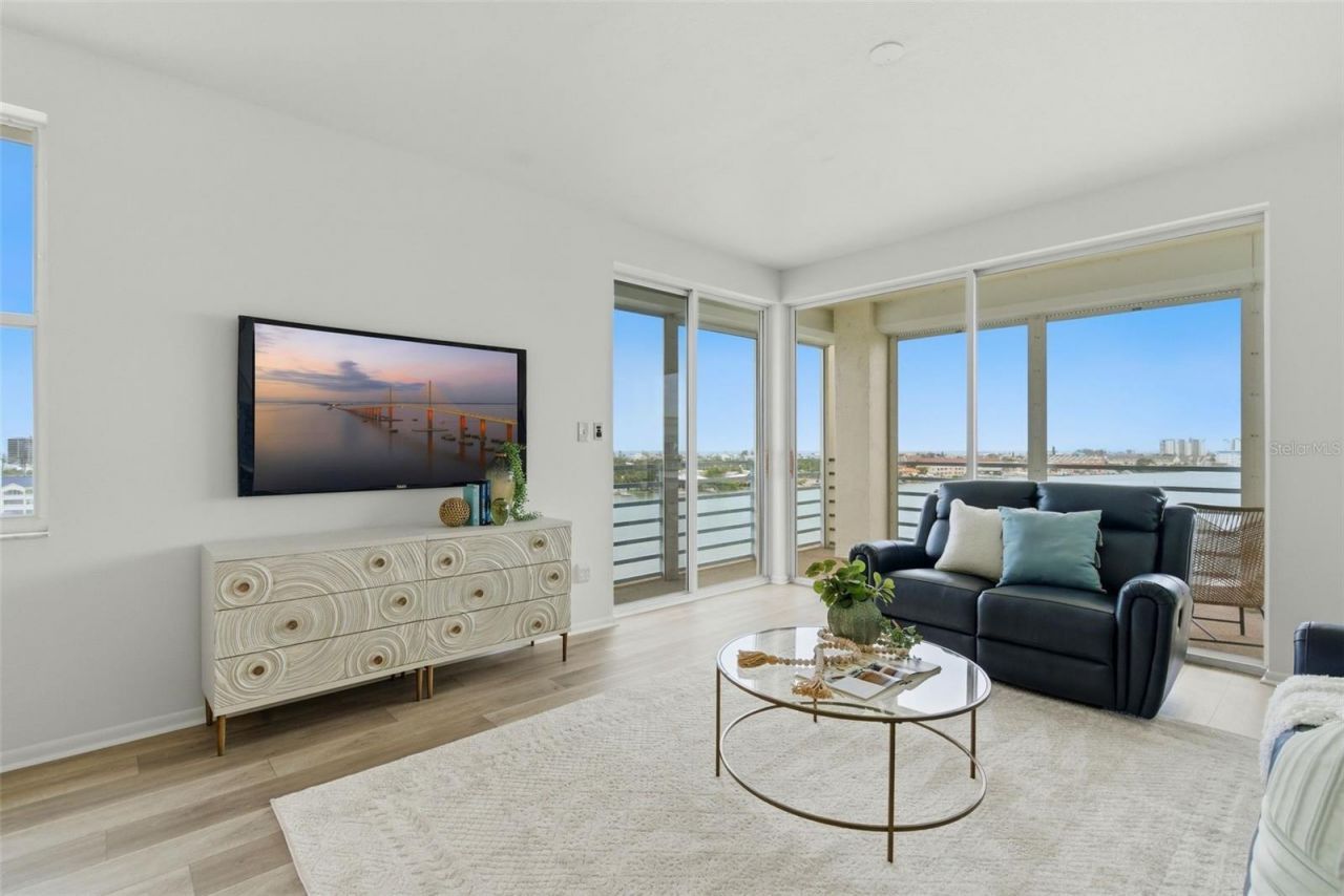 7932 Sailboat Key Boulevard S, Unit 701, South Pasadena, FL 33707 Photo