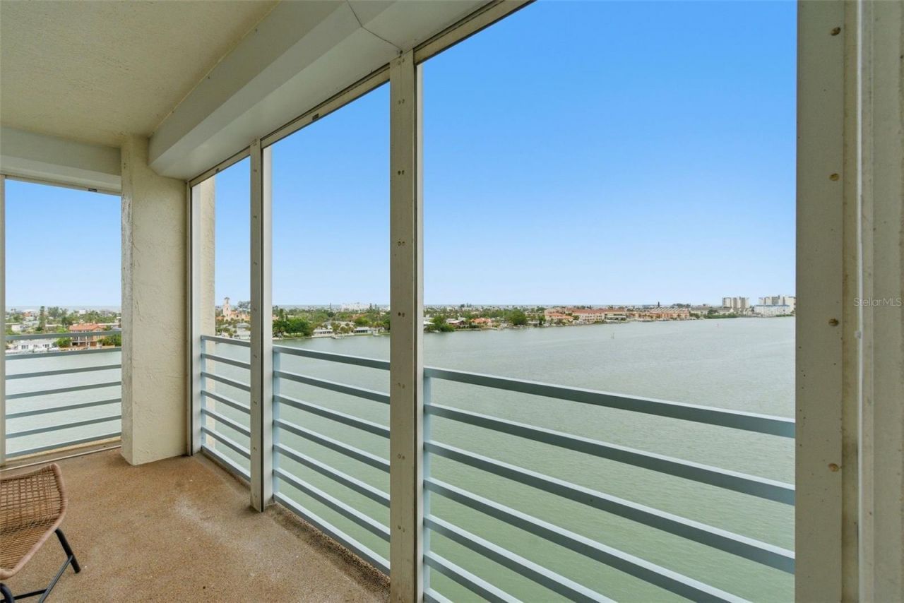 7932 Sailboat Key Boulevard S, Unit 701, South Pasadena, FL 33707 Photo