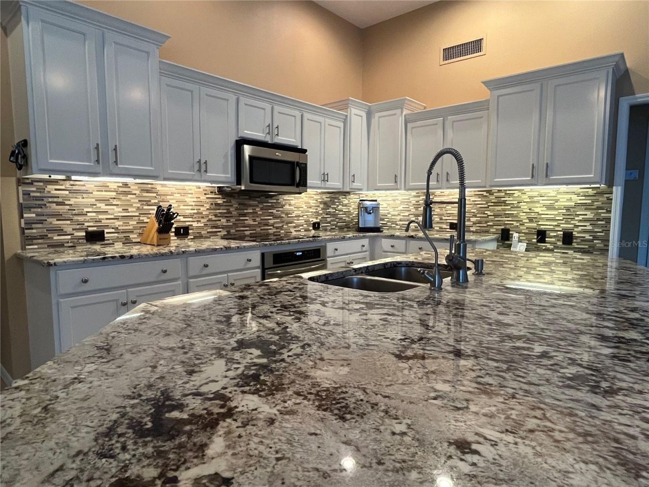 5287 Kernwood Court, Palm Harbor, FL 34685 Photo