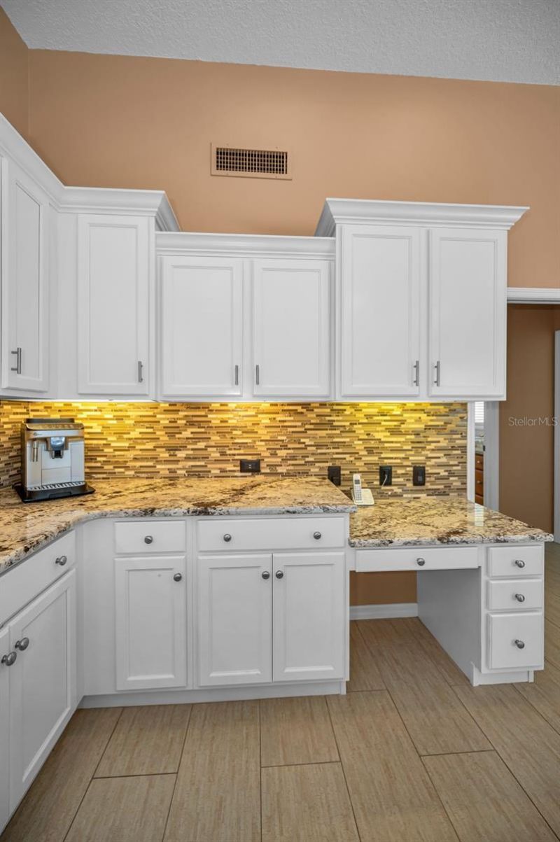 5287 Kernwood Court, Palm Harbor, FL 34685 Photo