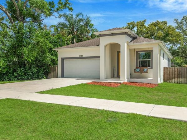 2524 LAKE ELLEN LANE, TAMPA, FL 33618