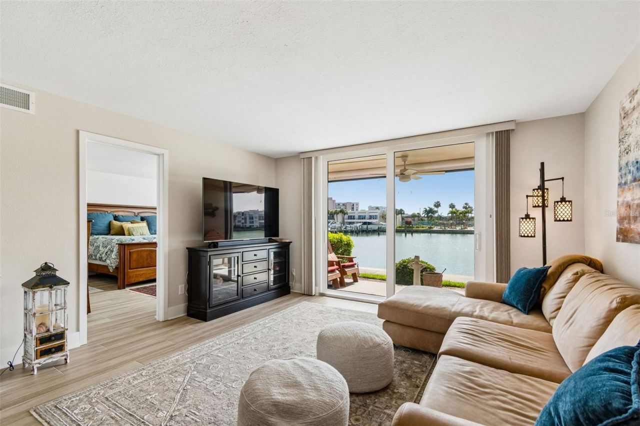 7540 Bay Island Drive S, Unit 162, South Pasadena, FL 33707 Photo