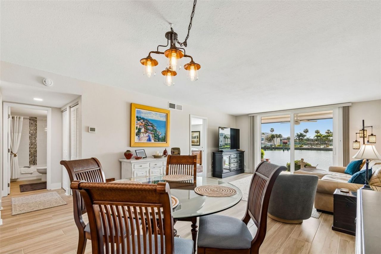 7540 Bay Island Drive S, Unit 162, South Pasadena, FL 33707 Photo