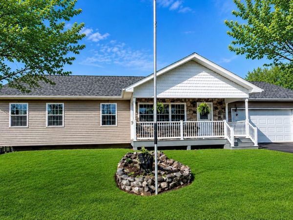 57 Kellogg Road, Stillwater, NY 12170