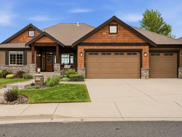 908 W Stirlingview Dr, Spokane, WA 99224