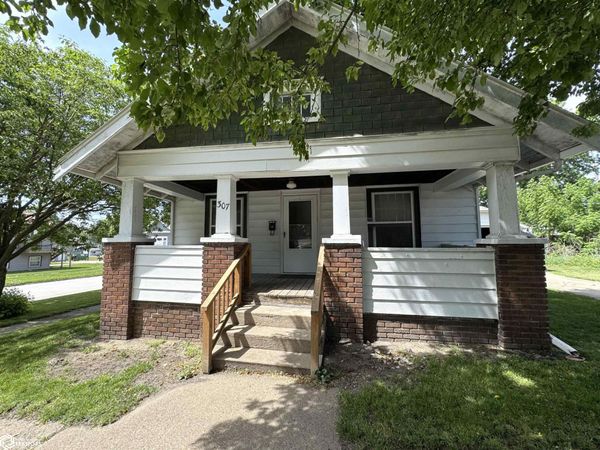 307 W Mills Street, Creston, IA 50801