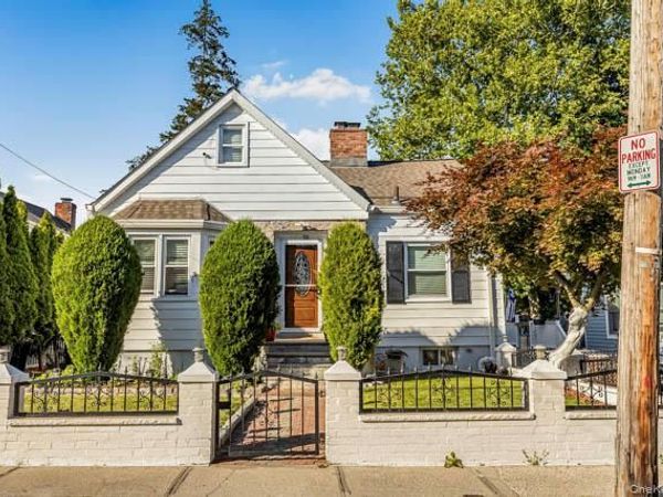 39 Nile Street , Yonkers, NY 10704