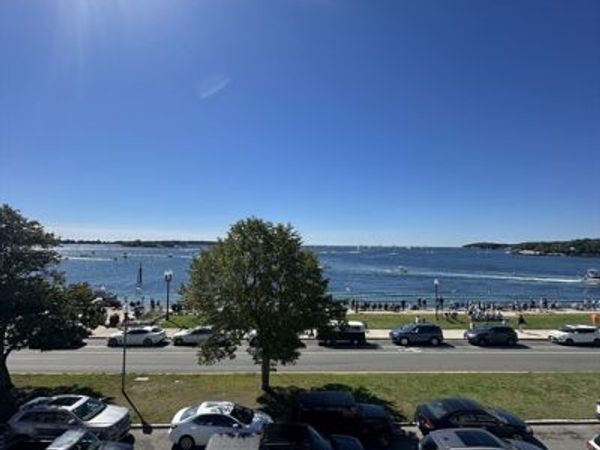 63 Western Avenue, Unit 3, Gloucester, MA 01930
