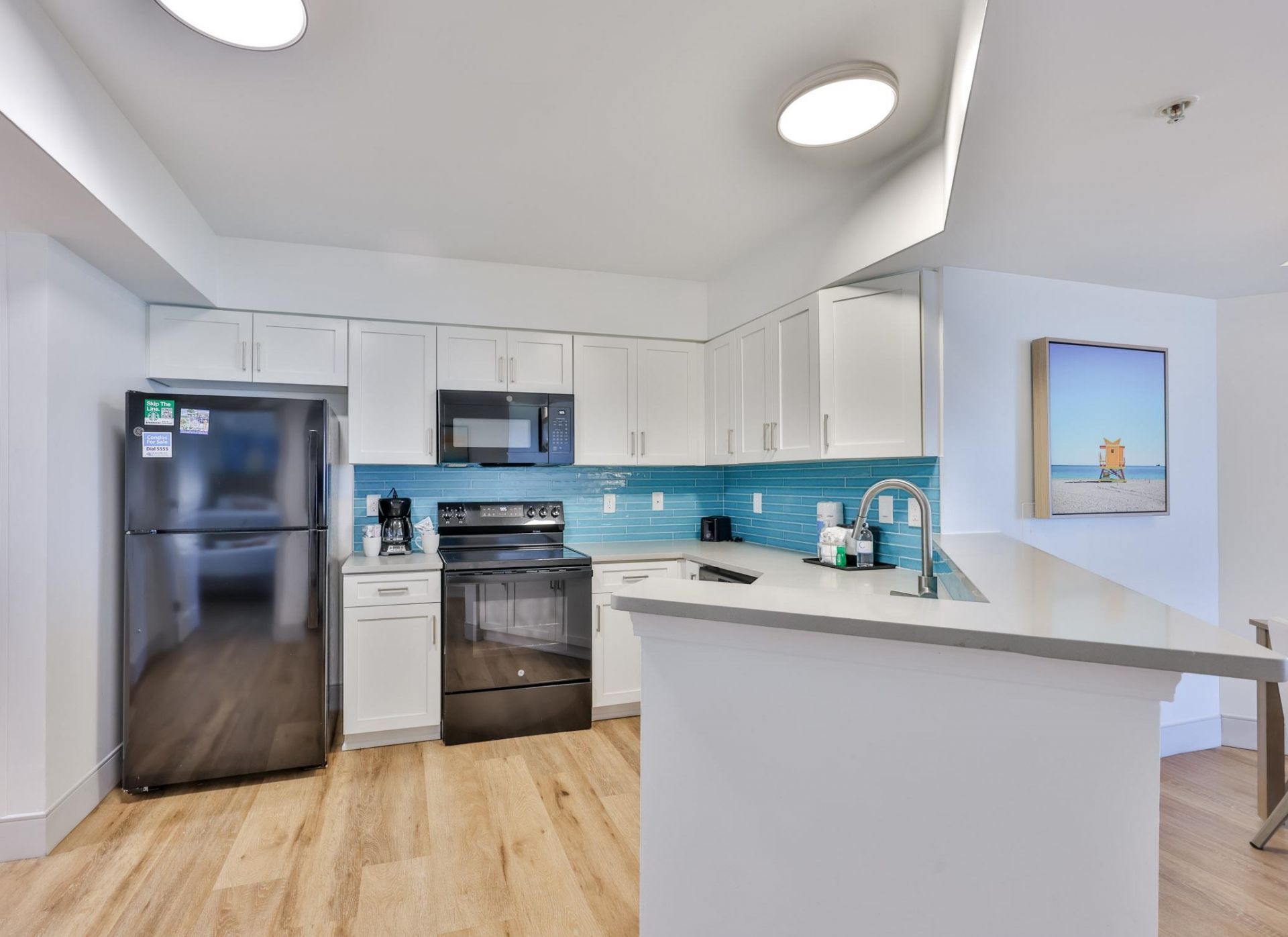 3000 N Ocean Blvd. N  Photo 17