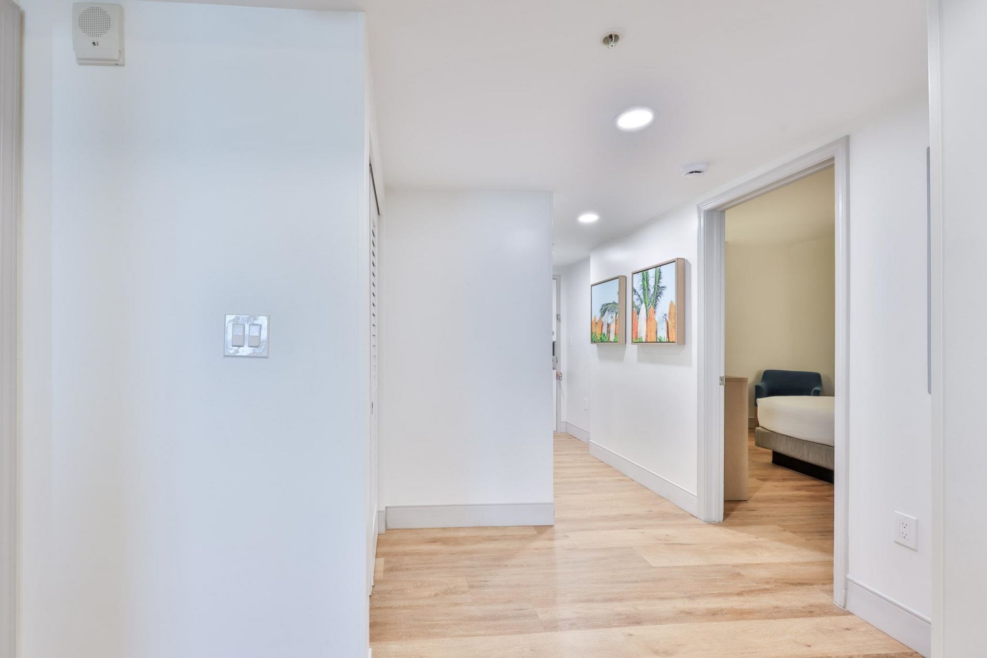 3000 N Ocean Blvd. N  Photo 19