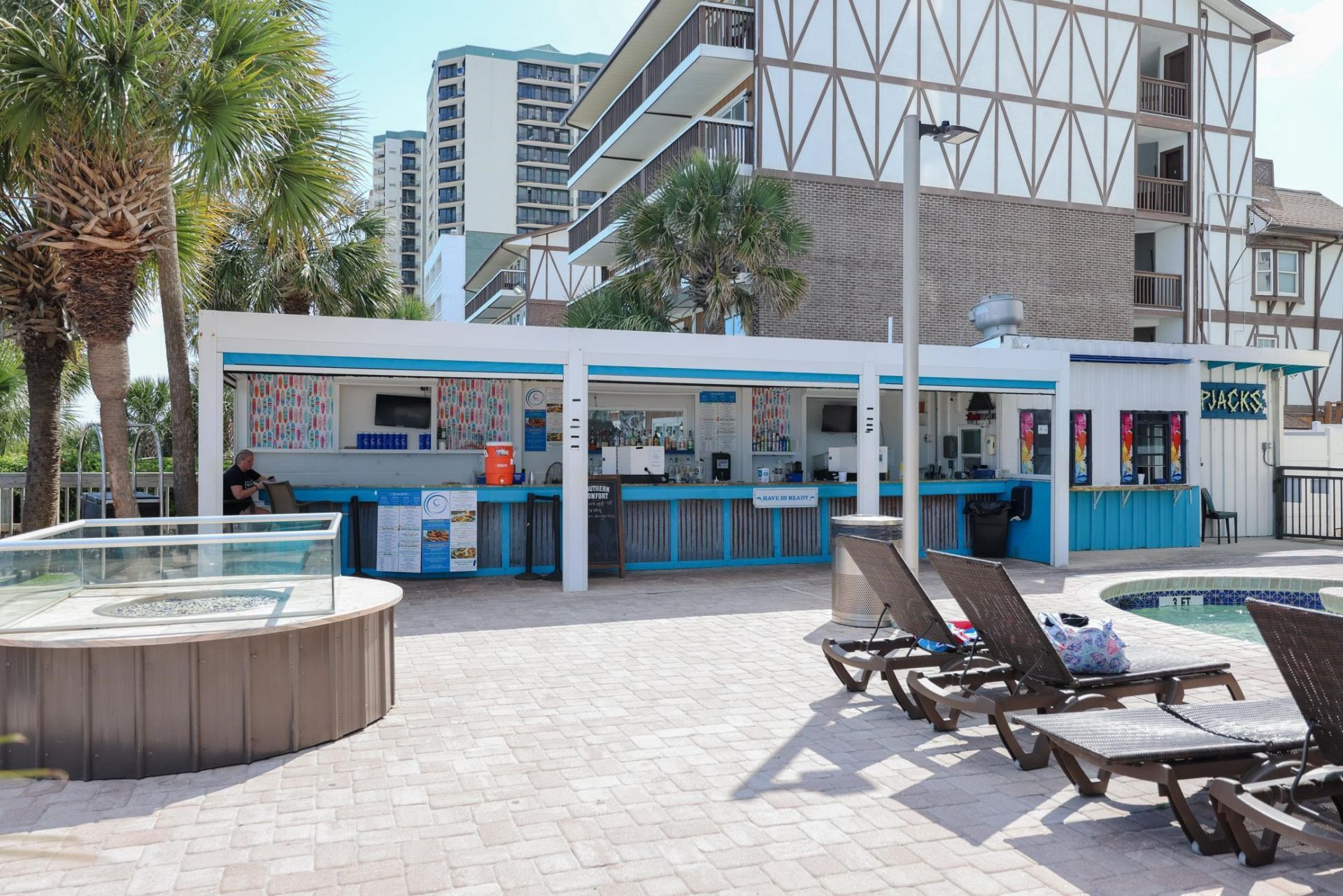 3000 N Ocean Blvd. N  Photo 36
