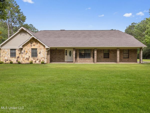 11208 Hillside Hollow Road, Vancleave, MS 39565