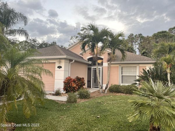2362 Glasbern Circle , Melbourne, FL 32904