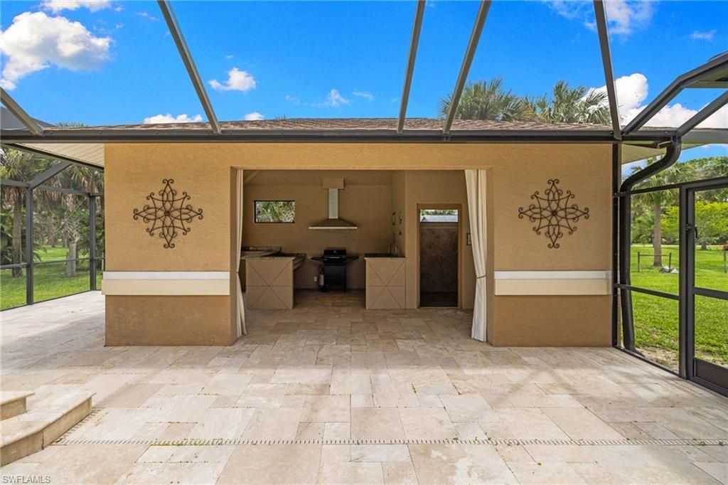 385 13th St Sw, Naples, FL 34117 Photo