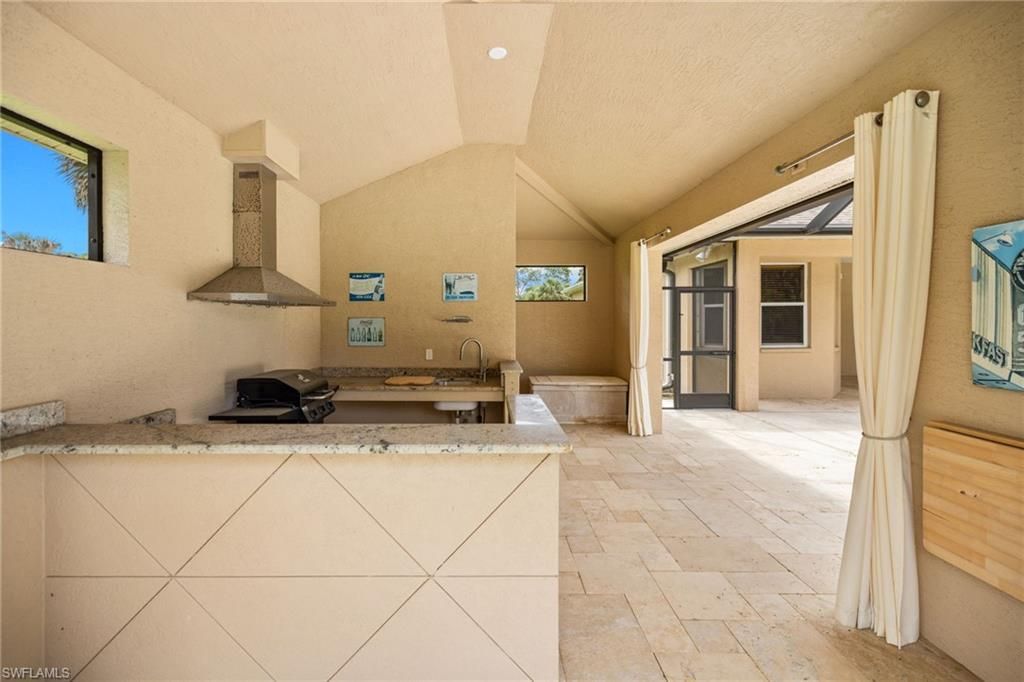 385 13th St Sw, Naples, FL 34117 Photo