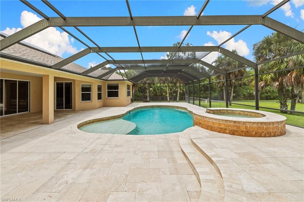 385 13th St Sw, Naples, FL 34117 Photo