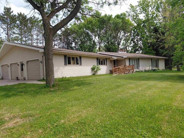 301 N SCHMIDT AVENUE, Marshfield, WI 54449