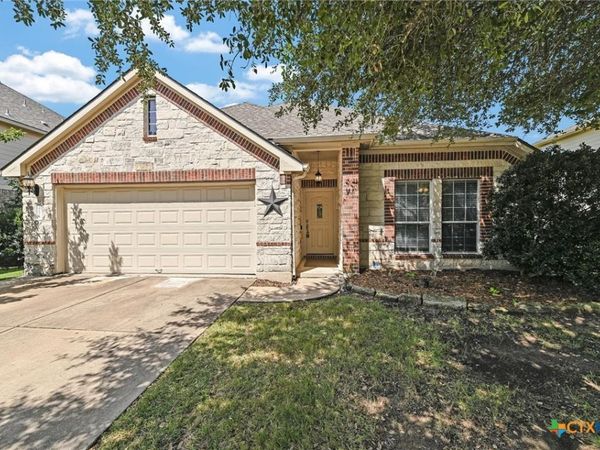 18608 Royal Pointe Drive , Pflugerville, TX 78660