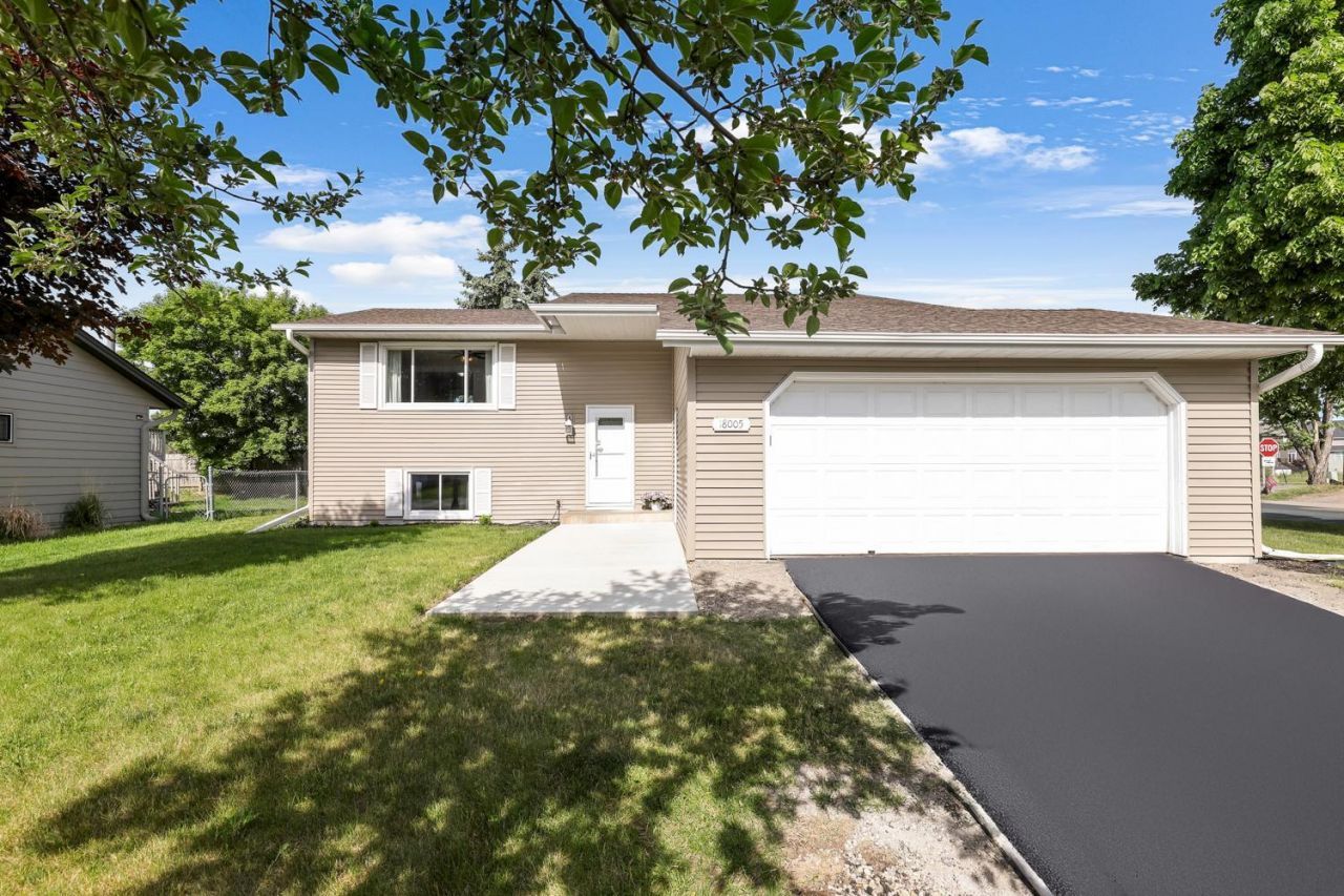 18005 Empire Trail , Farmington, MN 55024