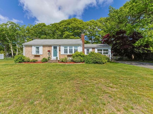 56 Crowes Purchase Rd, Yarmouth, MA 02673