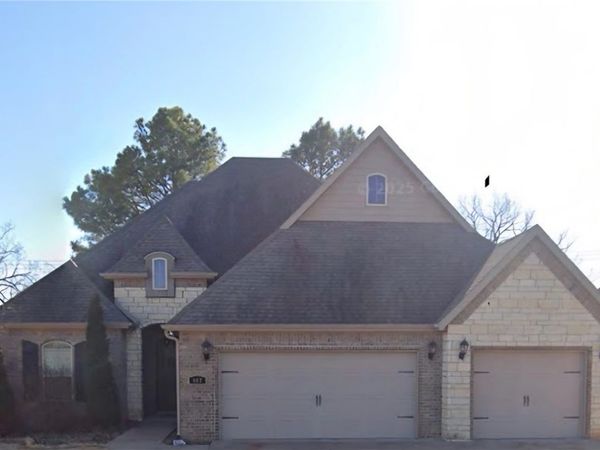 907 Glen Arbor Avenue , Bentonville, AR 72713
