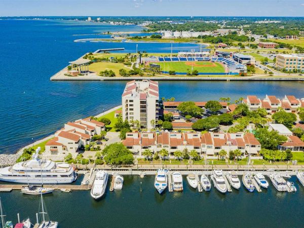 4 Port Royal Way, Pensacola, FL 32502