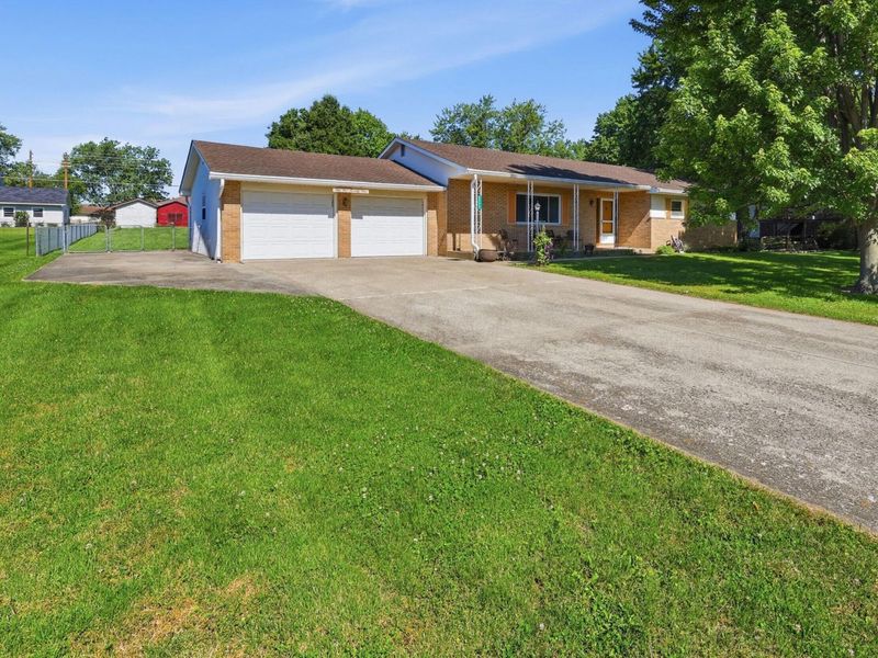 5579 Clinger Court, Groveport, OH 43125 Photo 3